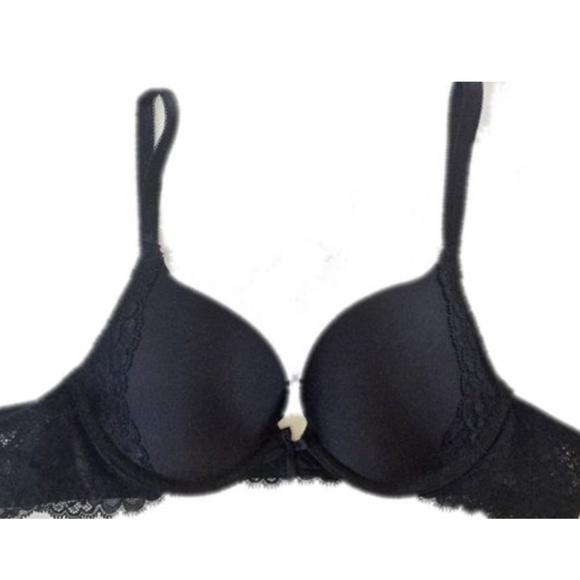Victoria's Secret Other - Victoria's Secret Pushup Plunge Bra 34A